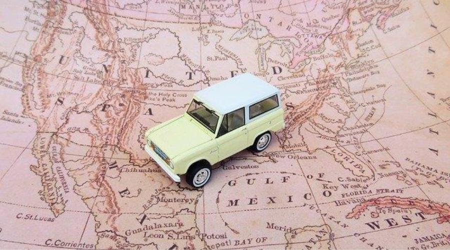 Toy jeep car on the United states map